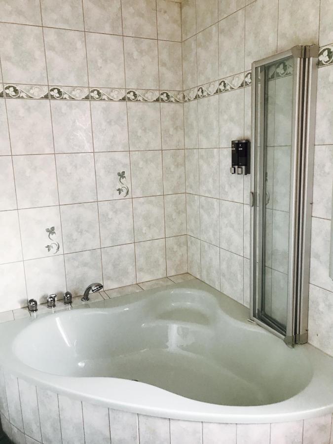 Großes Ferienzimmer Uckermark Casekow Exterior foto