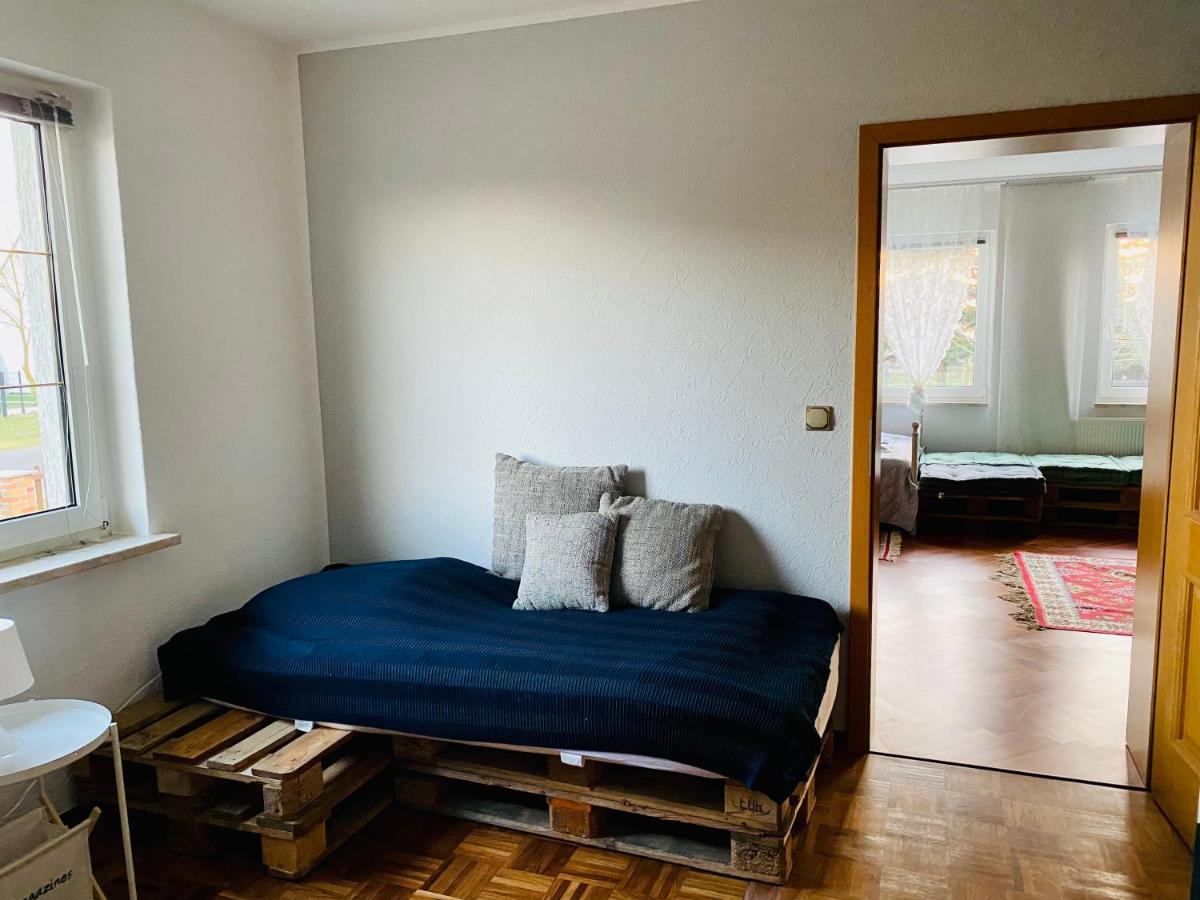 Großes Ferienzimmer Uckermark Casekow Exterior foto