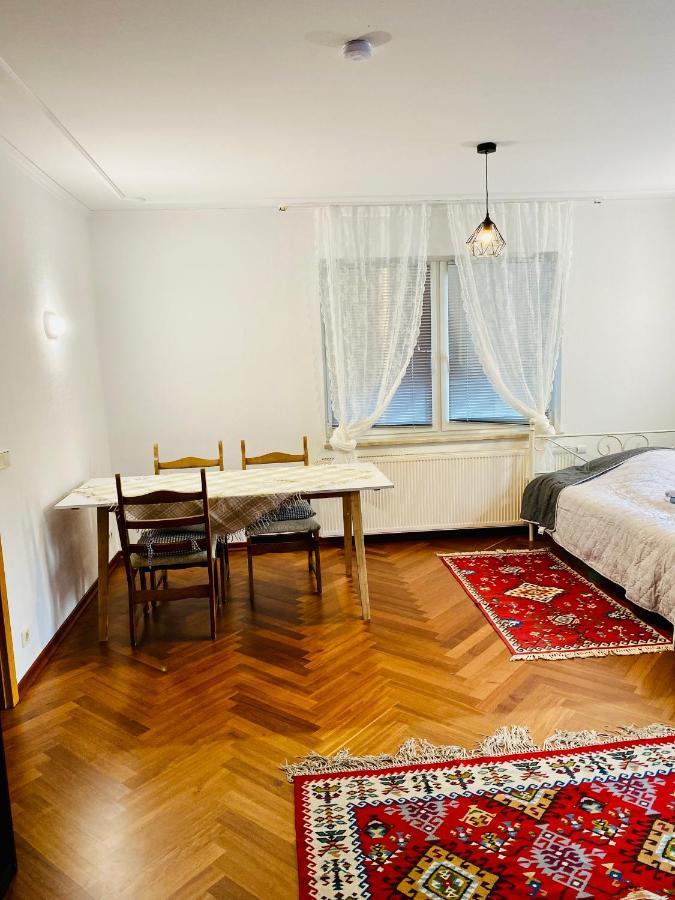 Großes Ferienzimmer Uckermark Casekow Exterior foto