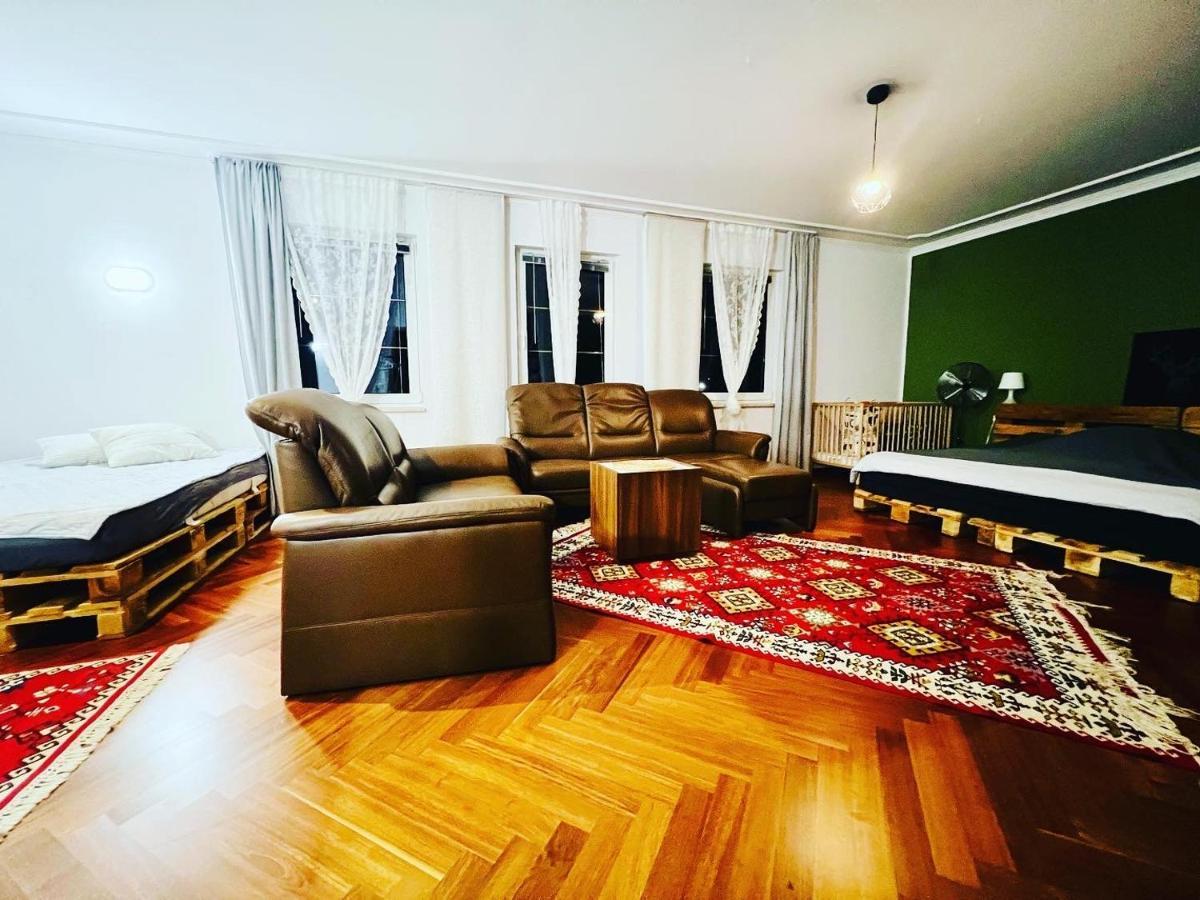 Großes Ferienzimmer Uckermark Casekow Exterior foto