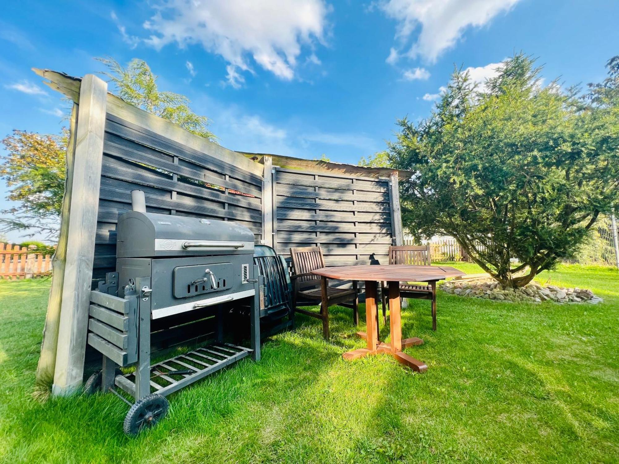 Großes Ferienzimmer Uckermark Casekow Exterior foto